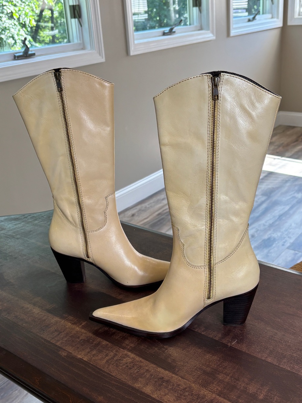 Free People Copenhagen Pointed Boots - Picture 5 of 17
